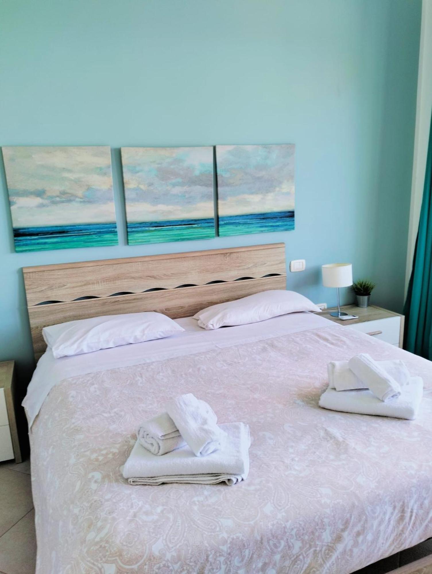 Red Luxury In Borgo Guardiola Near Cefalu Mandra Capreria Luaran gambar