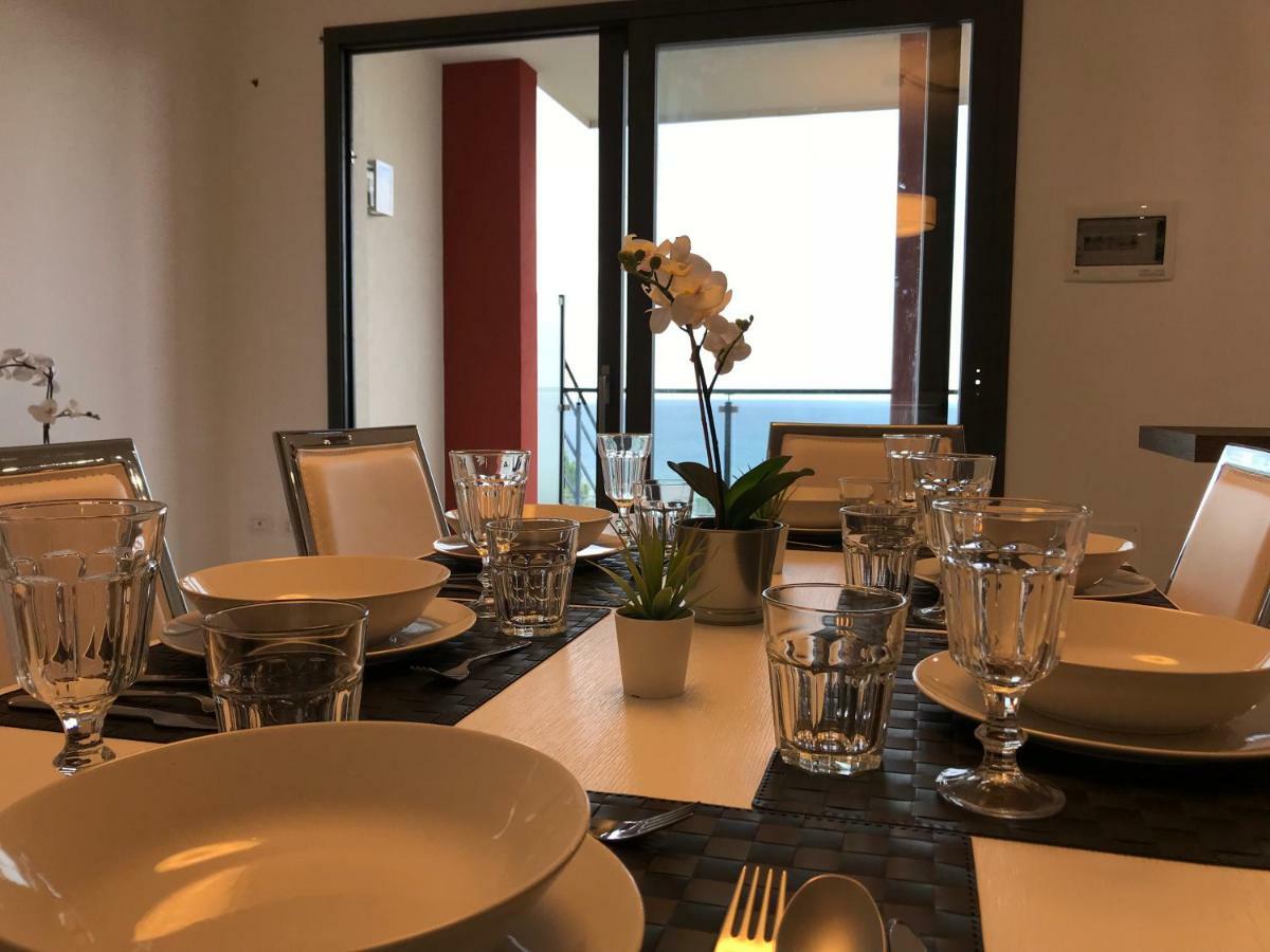 Red Luxury In Borgo Guardiola Near Cefalu Mandra Capreria Luaran gambar