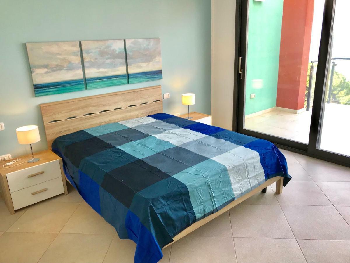 Red Luxury In Borgo Guardiola Near Cefalu Mandra Capreria Luaran gambar