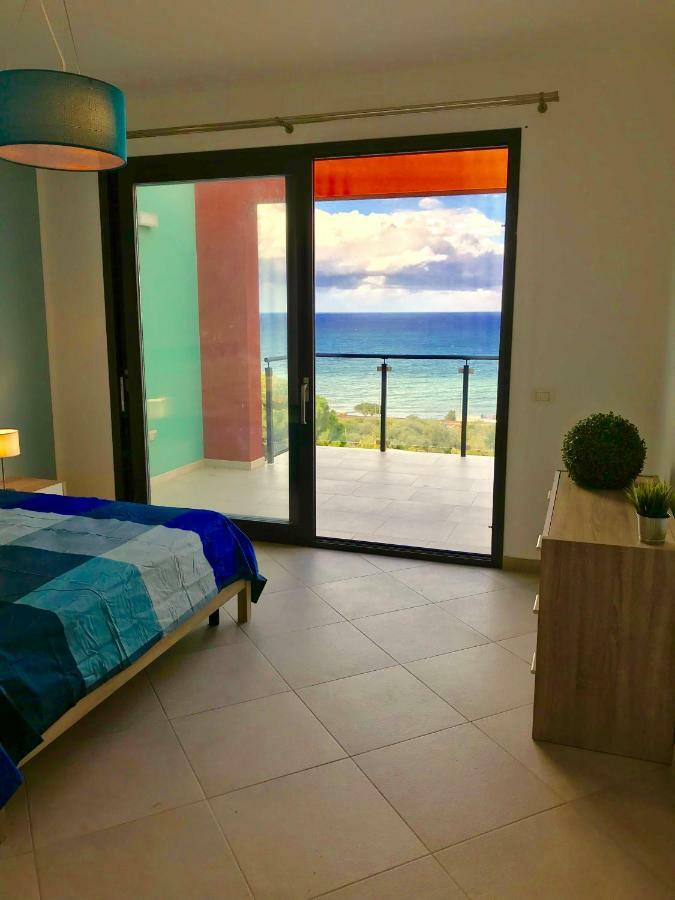 Red Luxury In Borgo Guardiola Near Cefalu Mandra Capreria Luaran gambar